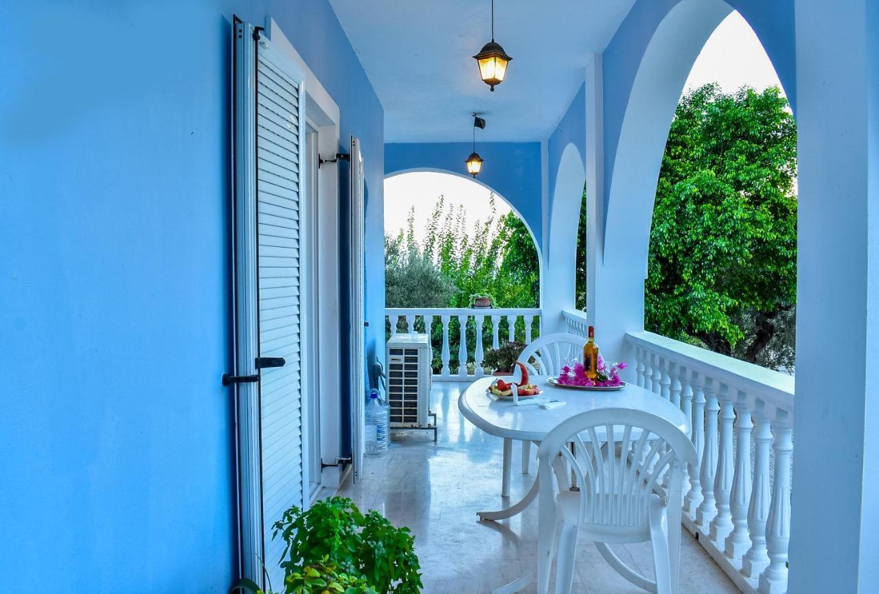 Fiolítis Vicky'S Village Private House מראה חיצוני תמונה